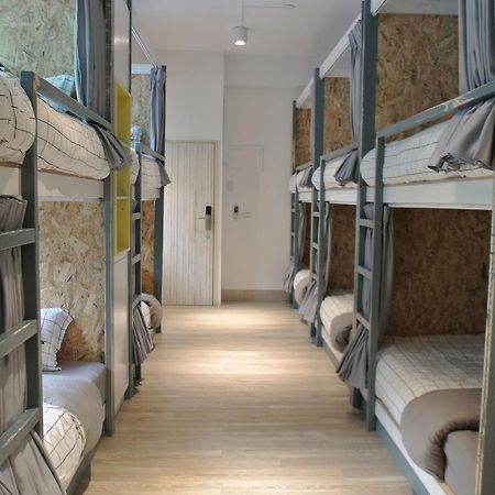 Bobooks Hostel นครเจียอี้ ภายนอก รูปภาพ