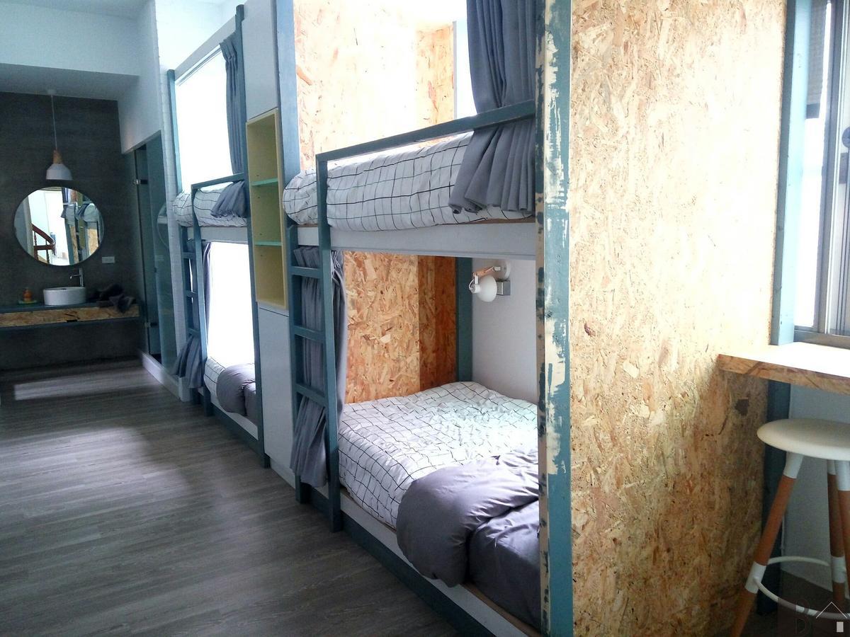 Bobooks Hostel นครเจียอี้ ภายนอก รูปภาพ