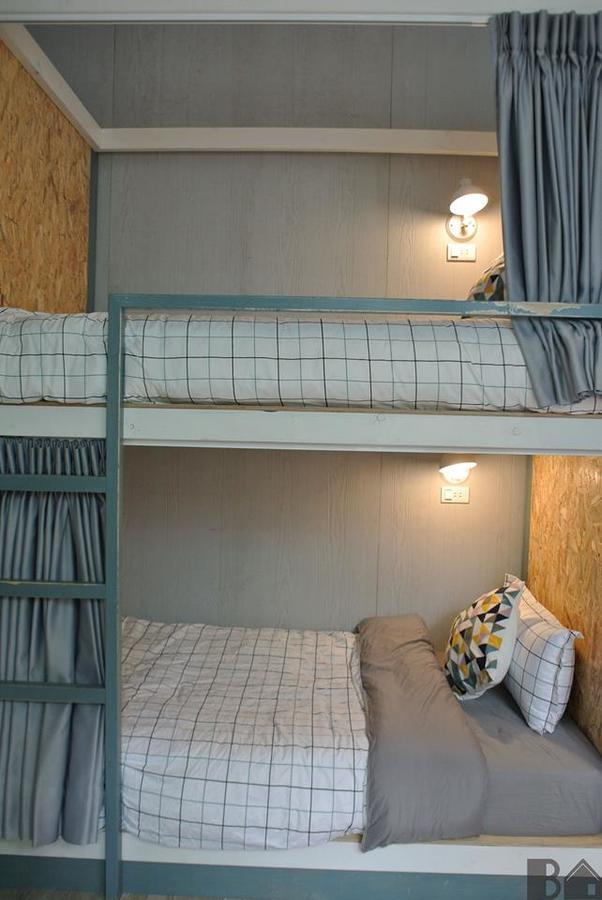 Bobooks Hostel นครเจียอี้ ภายนอก รูปภาพ